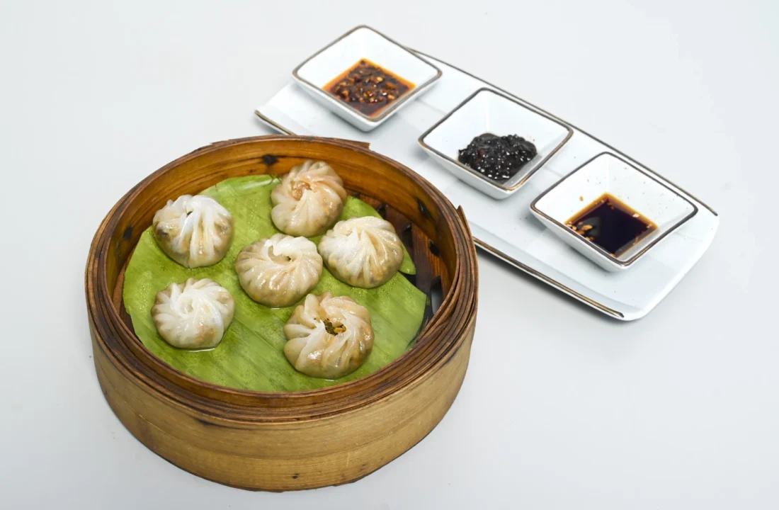 Steamed dimsum in a bamboo steamer at Nouba, Jaipur