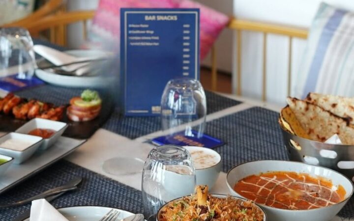 How to Book Table for Group Jaipur Rooftop via WhatsApp